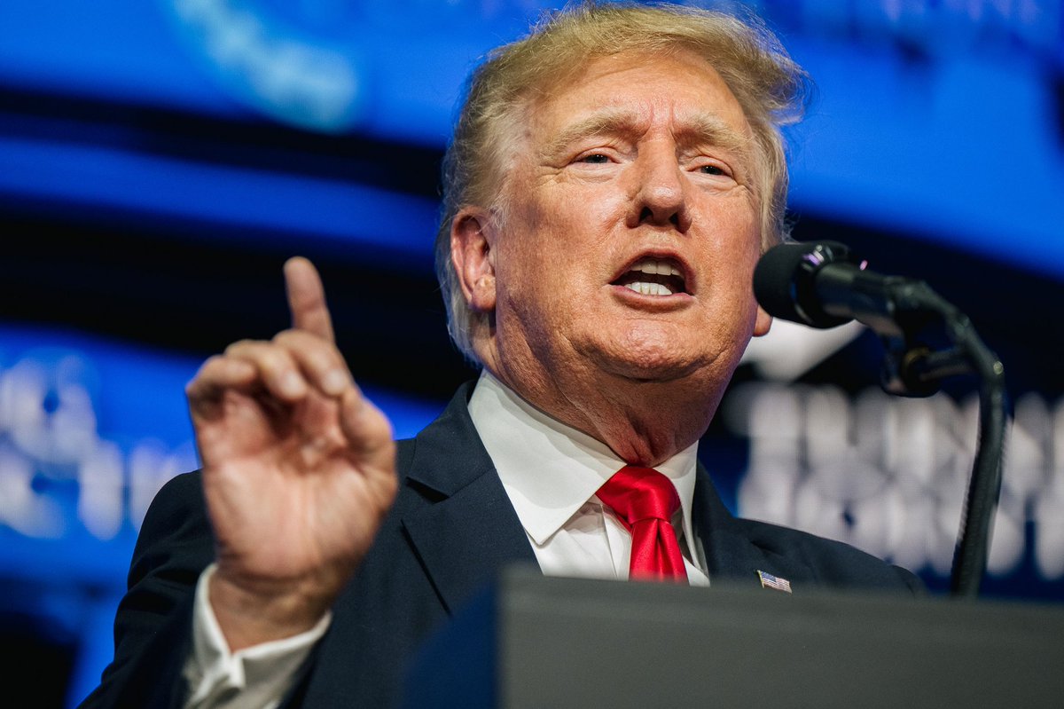 noticiaencortoo's tweet photo. 🇺🇸 | Donald Trump: "Elecciones justas 'NUNCA NUNCA NUNCA' ocurrirán con boletos por correo". https://t.co/V9T5ARB4h5