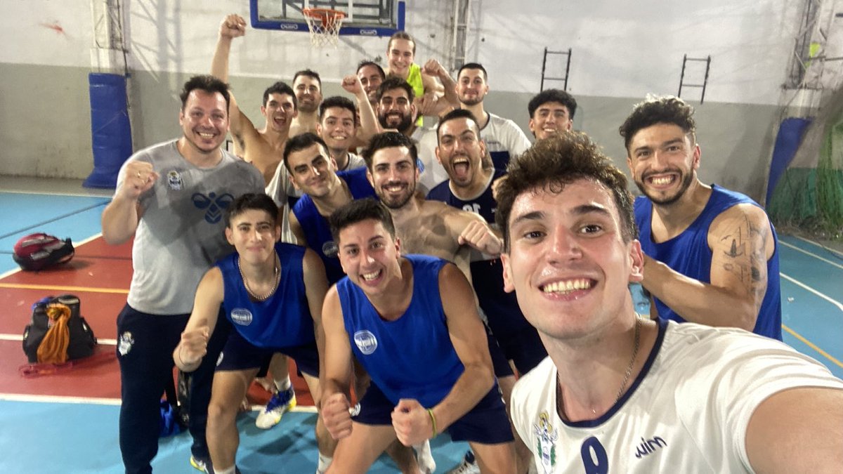 Lobos CGE 🏐 tweet media
