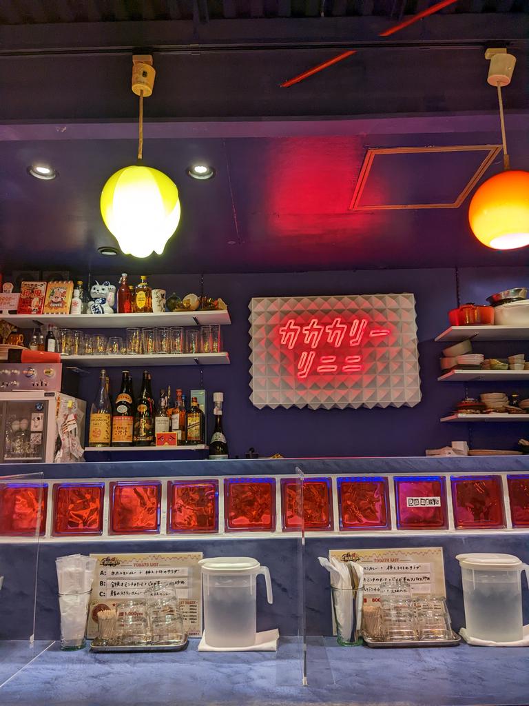 今日はカカカリーリニニ@Remi_curry さんでテイクアウト。おすすめのカレー屋さん。 