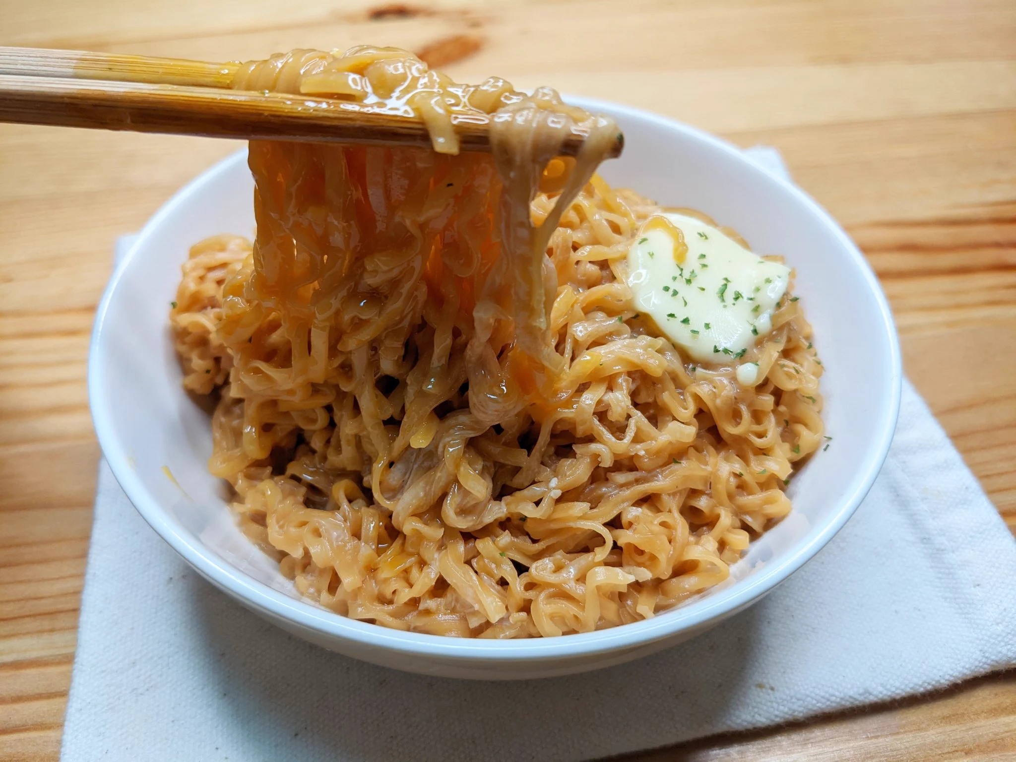いつものチキンラーメンとは違った美味しさを楽しめそう！チキンラーメンの簡単アレンジレシピ！