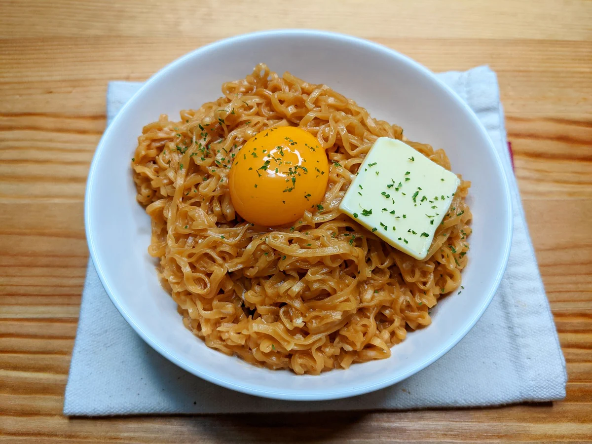 いつものチキンラーメンとは違った美味しさを楽しめそう！チキンラーメンの簡単アレンジレシピ！