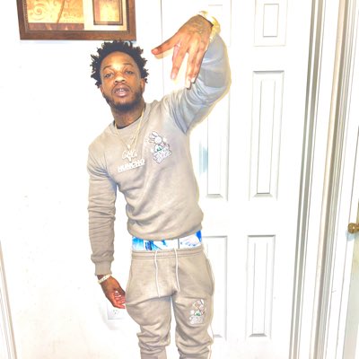 LaneBaby97's tweet photo. #NewProfilePic https://t.co/r5u4U1zRii