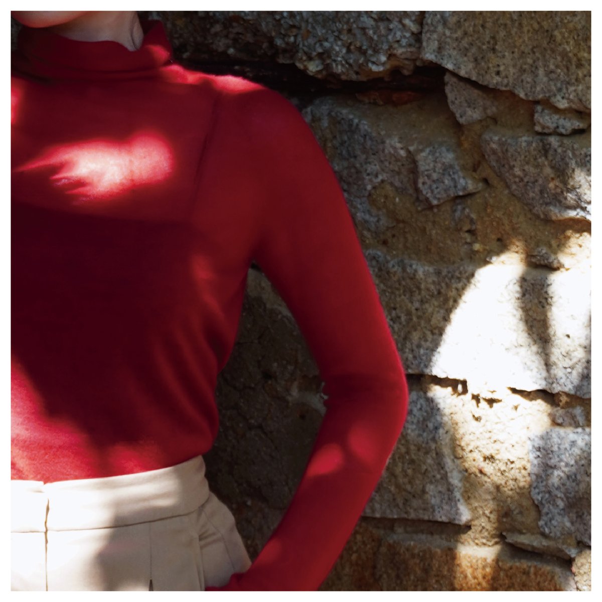 RURIWorld's tweet photo. "Care for your clothes like the good friends they are." 

— Joan Crawford

#ruriworld #ruri #SustainableFashion #sustainable #fabric #lifestyle #zerowasteliving #hkfashion #slowfashion #ecochic #simplicity #Minimalist #fashion #timeless #instafashion https://t.co/tzZ6xik2kj
