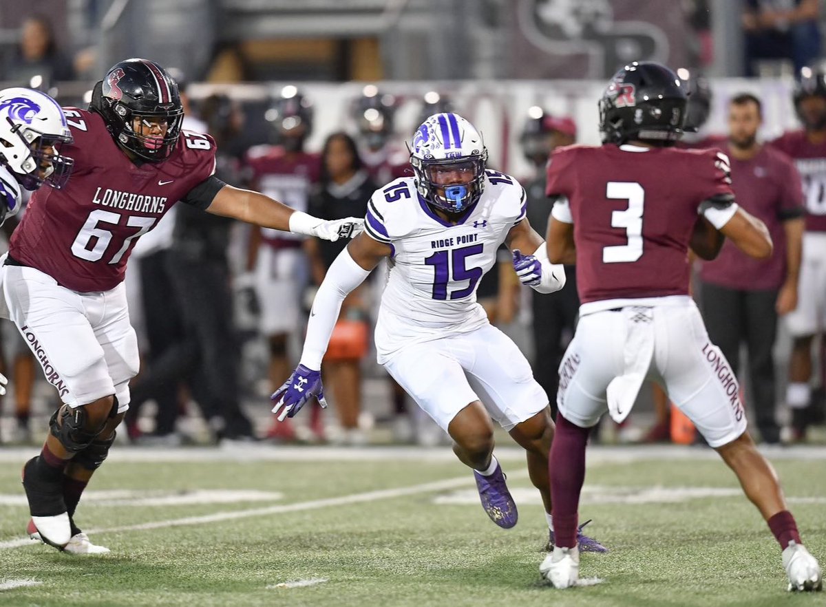 jr_walley's tweet photo. Senior Highlights‼️ https://t.co/QhKRFJV0AR https://t.co/RHyy4niyIt