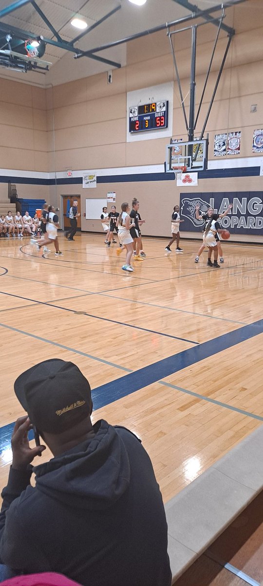 EmilyCathey's tweet photo. It was a tough one for our Hornets today. The final score was 57-2. @FPSActivities #fmsteach We play again on Thursday night. https://t.co/QIgDpMxqtL