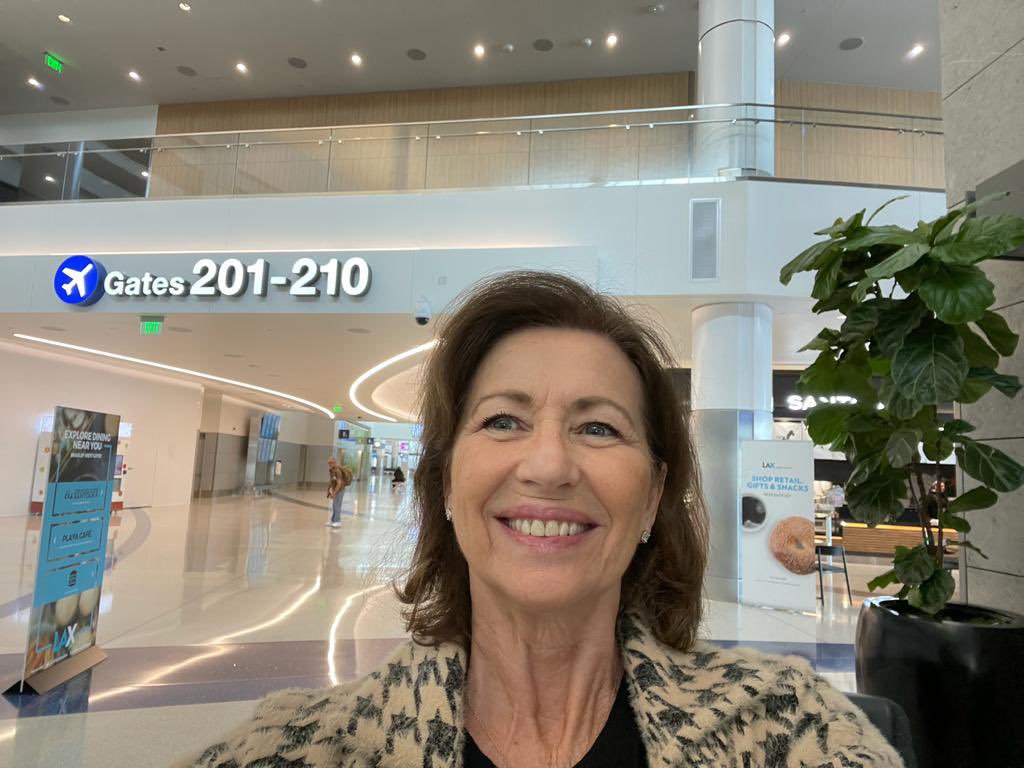 “In LAX taking a flight to go to Monte Carlo for the Power Women’s summit of Forbes Monaco. I will have the pleasure of meeting Dustin Plantholt live and expand the wings of MDDAO. Stay tuned.” - <a href="/HBlanchette/">Helene Blanchette</a> CoFounder of MDDAO