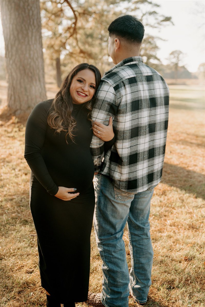 jvvcxxb's tweet photo. Couple more days till our lil man is here 💙 https://t.co/L88ha2uUXg