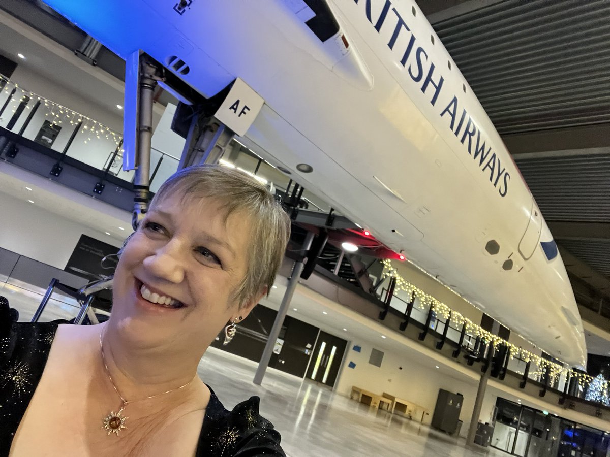 So I’m having dinner under a Concorde during the <a href="/BIS_spaceflight/">BIS</a> 
#SirArthurClarkeAwards in Bristol collecting an award on behalf of Wally Funk. How’s your evening? 😉