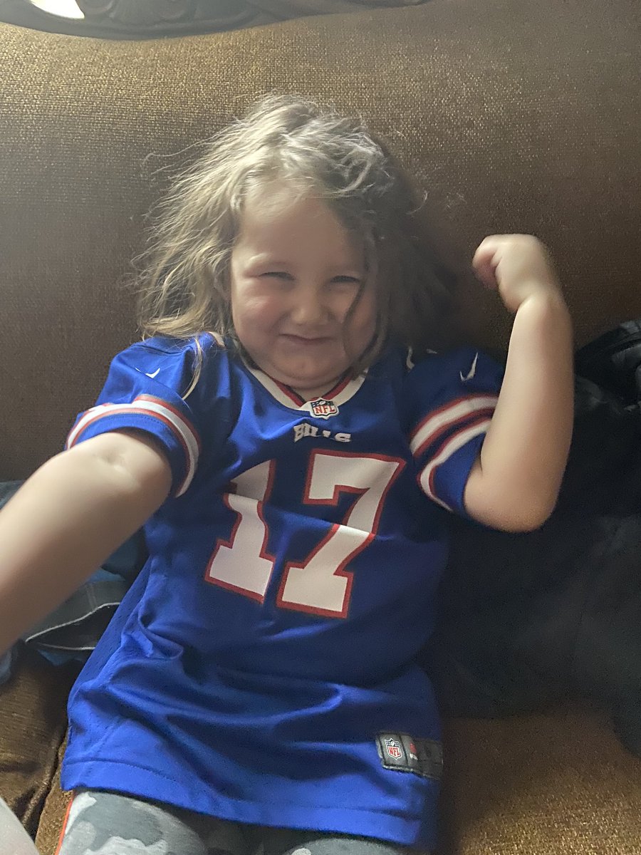 datnative0315's tweet photo. My son said “Daddy I love Jwosh Allen” me too, son, me too 😂😂 #GoBills #BillsMafia @JoshAllenQB @BadNecromance https://t.co/YG7iifzmS8