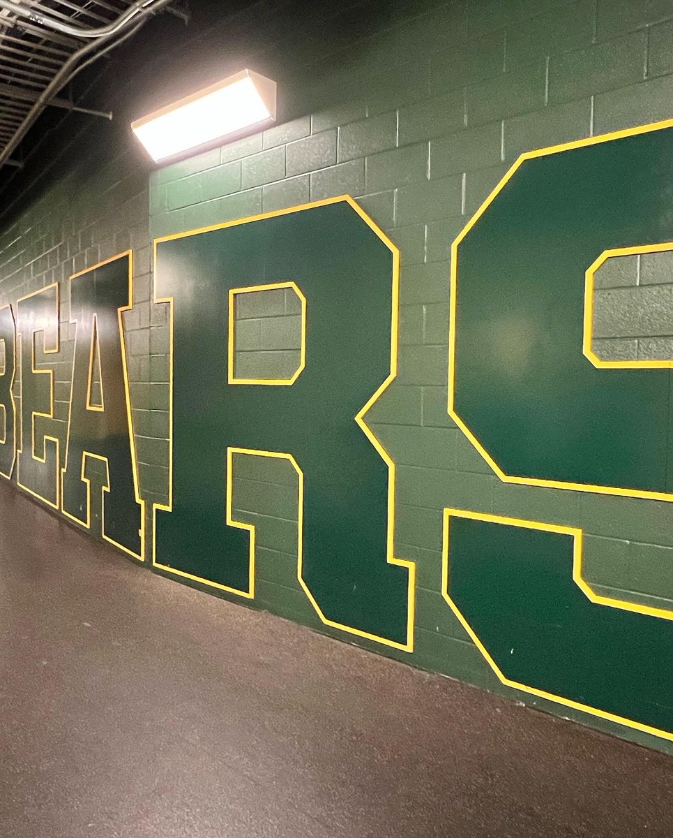 ChargerAvid's tweet photo. Thanks for a great tour ! @Baylor @McLaneStadium https://t.co/3utIfzXIRP