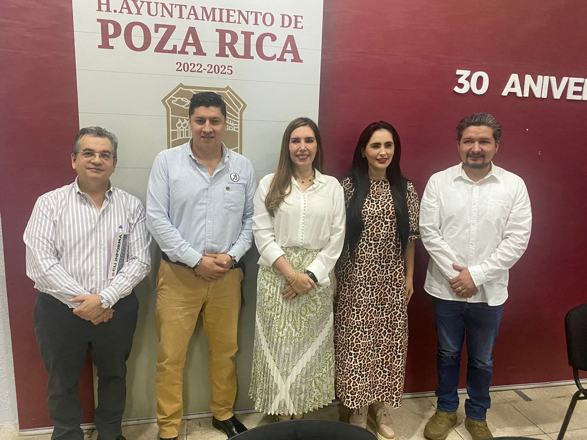 Coparmex_PR's tweet photo. Asistimos al 30 aniversario de Centros de Integración Juvenil, acompañados del Presidente del Club Rotario Poza Rica, la Regidora de Salud y Asistencia Pública, y el Director de Vinculación de la SSP del Estado de Veracruz, para promover el impacto del voluntariado en la sociedad https://t.co/iTjBGrBTeI