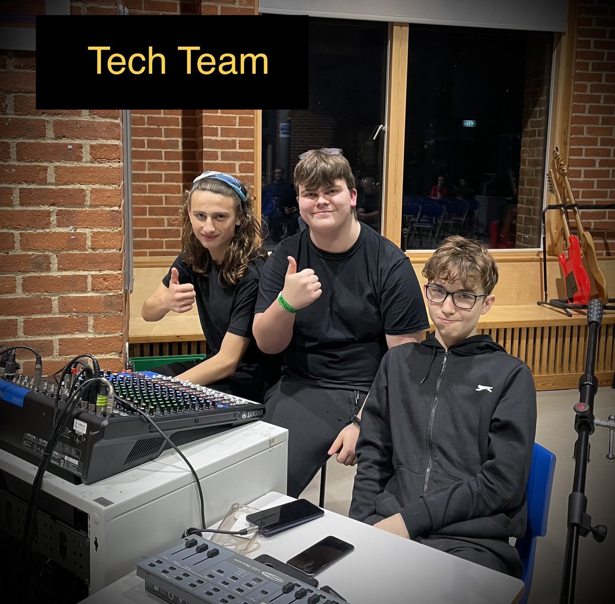 CambsCreate's tweet photo. Meet the young leaders who made tonight work! Incredible! #AutumnShowcase #Team #CreateFamily #YoungLeaders #TheFutureIsBright @Coleridge_Edu @United_Music1 Part 2 https://t.co/CuuKzjnnW5