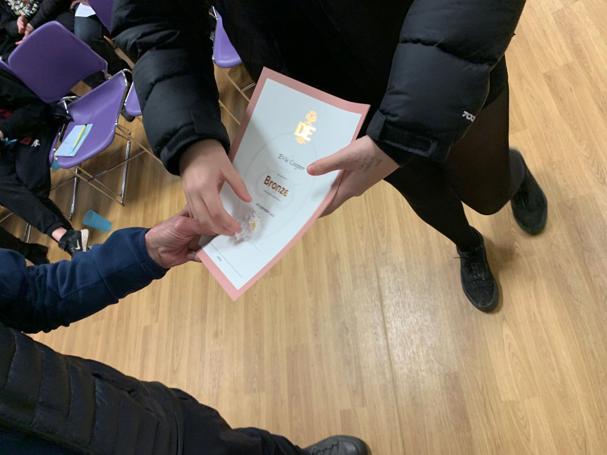 ArbrHScience's tweet photo. A fantastic evening celebrating our young people achieving their DofE Bronze and Silver awards. They shared their experience speaking with confidence and enthusiasm. Commitment, ambition respect and equity demonstrated this evening. 🤗👏🏻👏🏻👏🏻 https://t.co/45ikQtAT6v