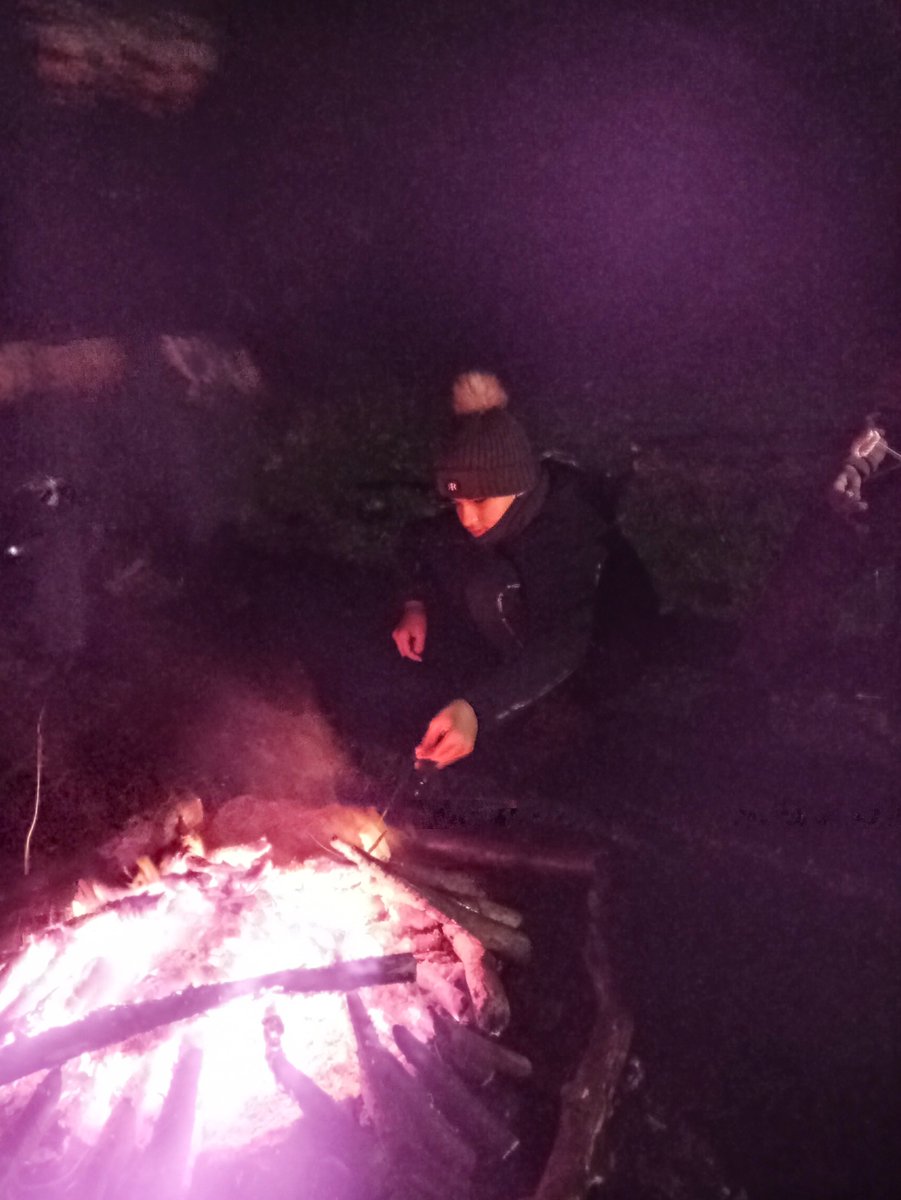 dixonsmn_pc's tweet photo. Complete silence has set in @IngleboroughHal this evening. All children sleeping happily after a busy day making memories tomlast lifetimes. A great evening catching a movie &amp; enjoying food &amp; song around a real campfire. #Unity @dixonsmnp https://t.co/0fjykXGasB