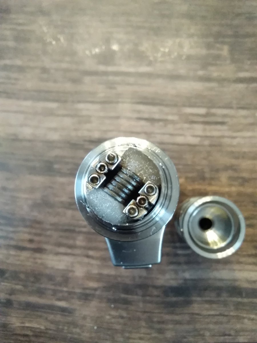 68Vaper's tweet image. Try it - then you can influence the taste.
Change the wire, take different ones, set them higher or lower. #GT4 #Smokerstore