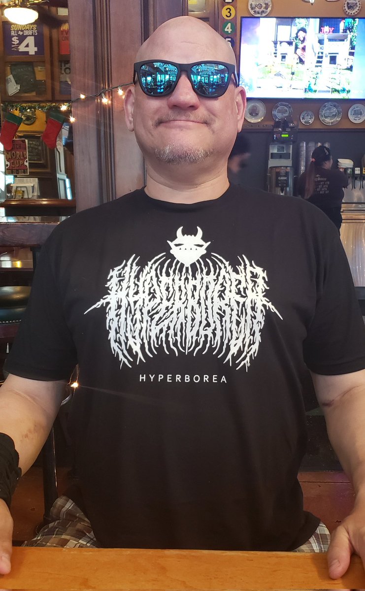gmologist's tweet photo. Hyperborea shirt! @hyperborea576 #OSR #hyperborearpg https://t.co/0KyOEG7NUU