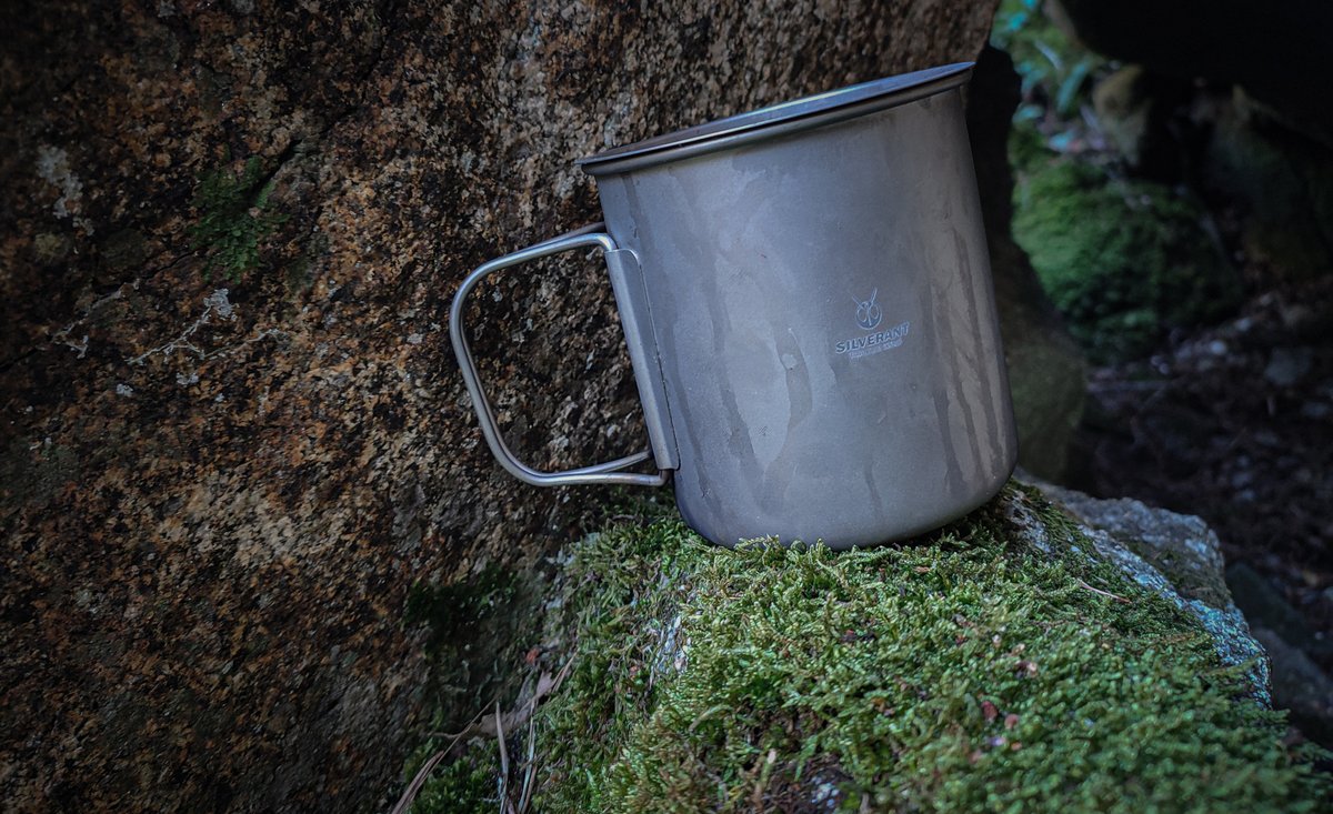 TheWorkerAnt's tweet photo. Buy whatever makes you happiest!
Get inspired with @TheWorkerAnt
#bushcrafter #bushcraftskills #bushcraftfire #bushcraftfood #survivalfood #survivalist #survival #woodsmanlife #hammockcamping https://t.co/9VTvWzSlkJ