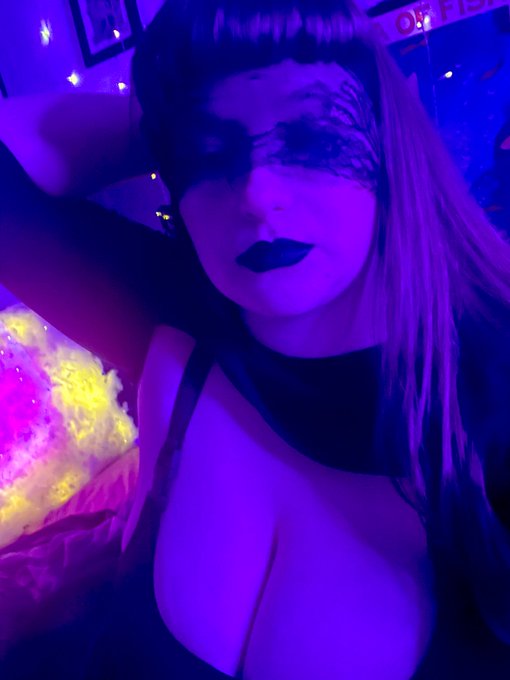 Tonight chaturbate outfit come keep me company link in my bio #chaturbate #camming #gamergirl #gothgirls<a href="/tag/gamergirl"class="tags"><span>#gamergirl</span></a><a href="/tag/goth"class="tags"><span>#goth</span></a><a href="/tag/chaturbate"class="tags"><span>#chaturbate</span></a><a href="/tag/gothgirls"class="tags"><span>#gothgirls</span></a><a href="/tag/camming"class="tags"><span>#camming</span></a>