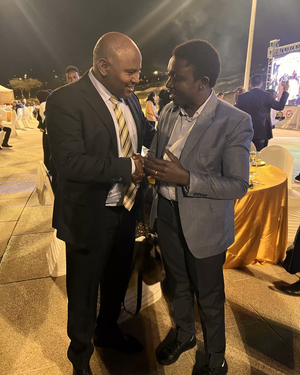 arsenebaguma's tweet photo. Photo: Avec le Ministre de l'Innovation et de la Technologie de l'Éthiopie, HE @BeleteMG ce soir au Gala officiel du #igf2022

J'avais des mots de félicitations en son égard pour avoir réussi à ramener avec succès, le @intgovforum en Afrique pour la 2e fois! https://t.co/teypFFyEx0