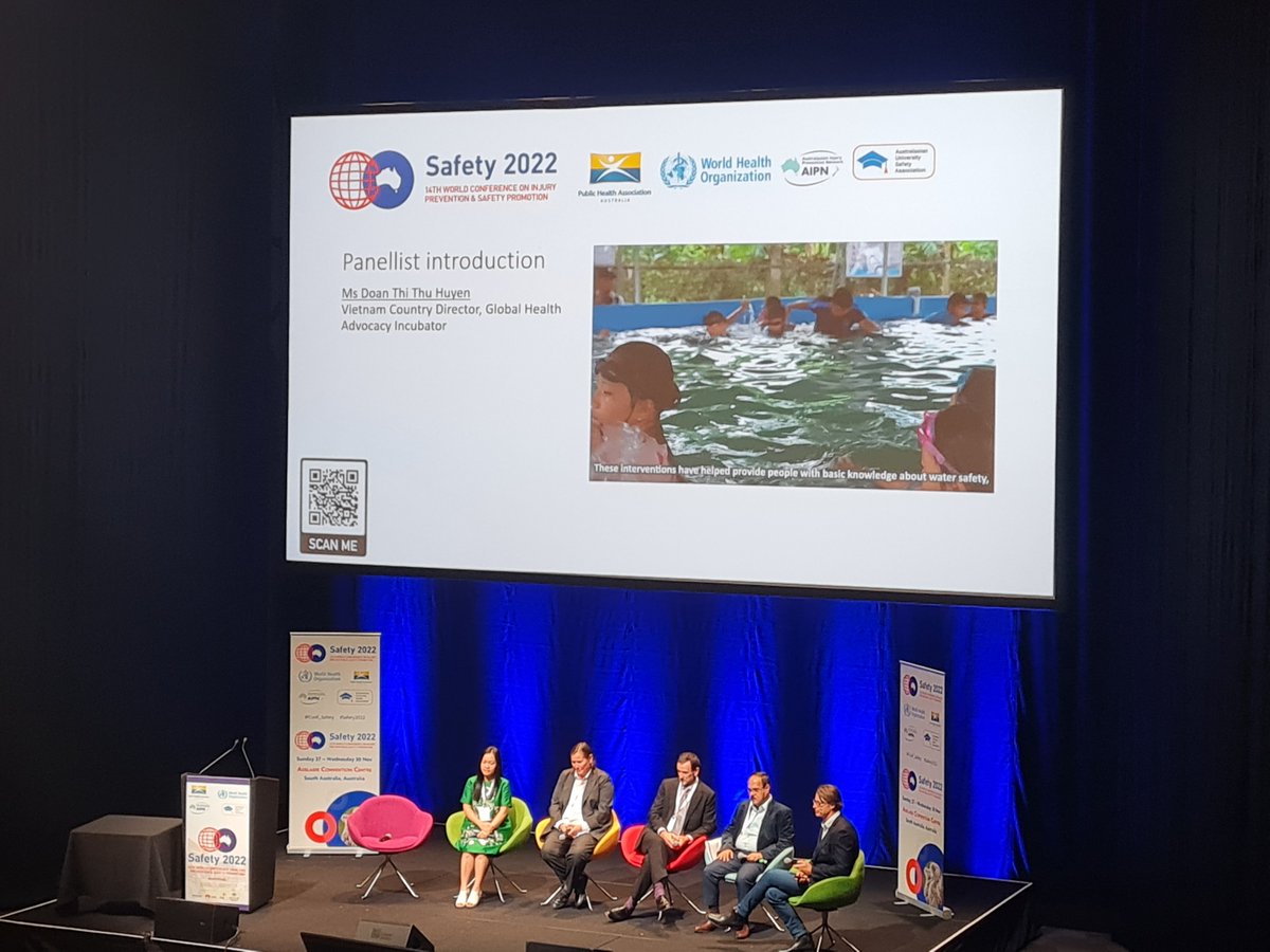 Kicking off final day of #Safety2022 with #drowningprevention workshop hosted by @JustinScarr & key pioneers, have come so far but still much more to do. Sets the challenge for the next generation @RoyalLifeSaving @amyepeden @w_a_koon
