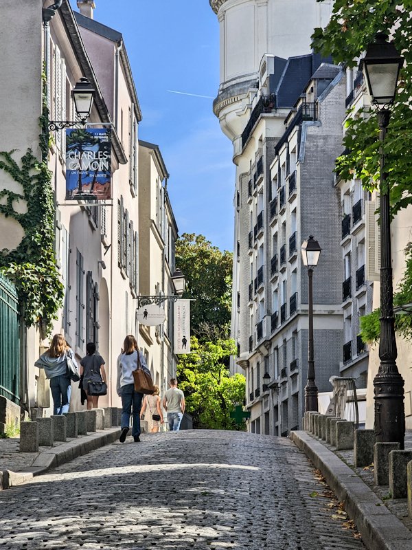AndiFerguson1's tweet photo. #PhotoOfTheDay. For my last #Paris tweet, I'm ending with what I like best about being in Paris -- walking the city.
Row 1: #RueMouffetard, #RueCortot
Row 2: #BoulevardDuPalais, #RueMonge
More info in ALT https://t.co/Kngk8CJ9YE
