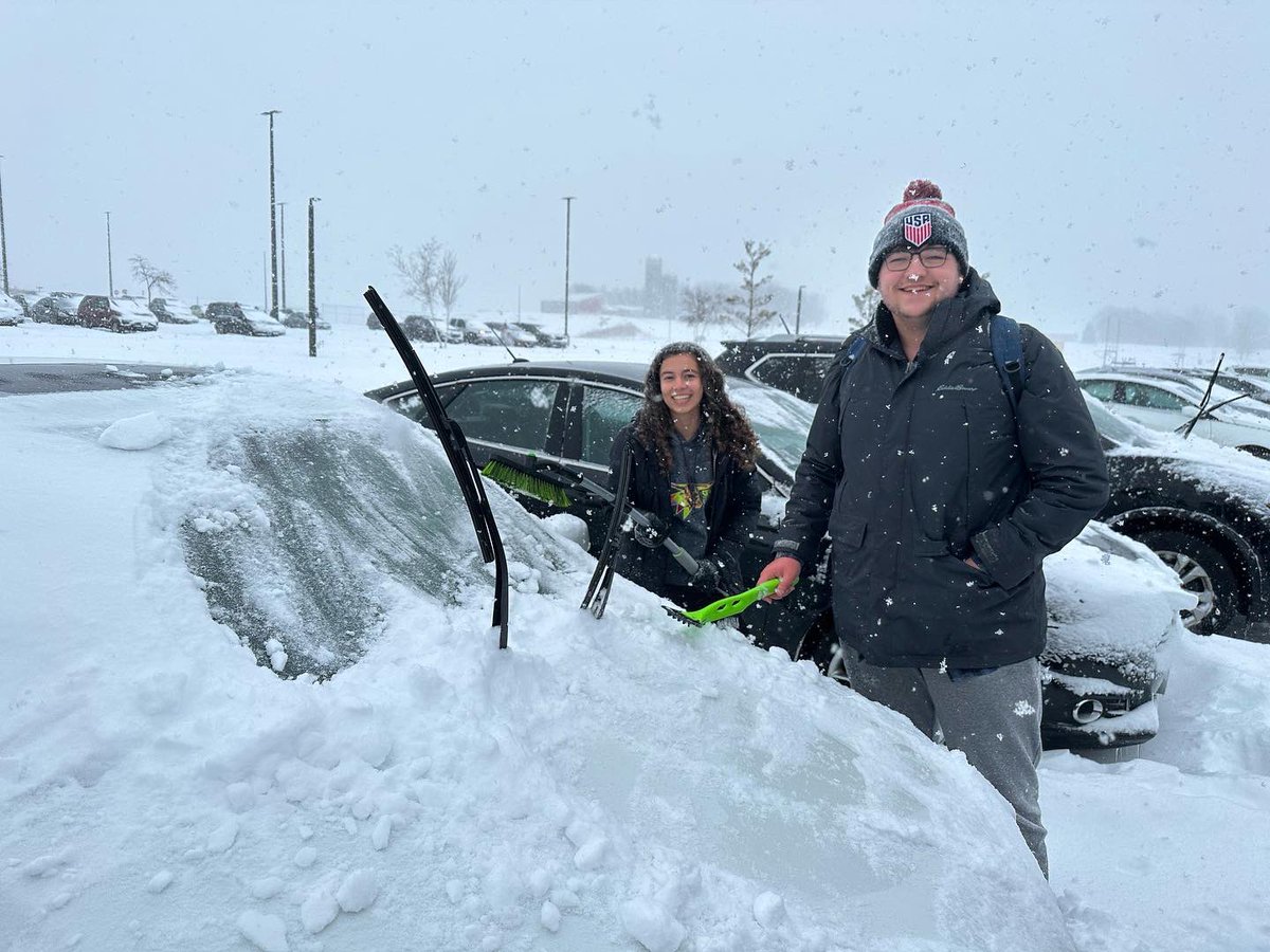 ❄️❄️Operation Hot Dog❄️❄️ NHS and <a href="/FarmtownStuds/">FHS Student Council</a> collabed and surprised staff by scraping their cars today during our winter wonderland! <a href="/tigerfarmington/">Farmington Tigers</a> <a href="/district192/">Farmington Area Public Schools</a>