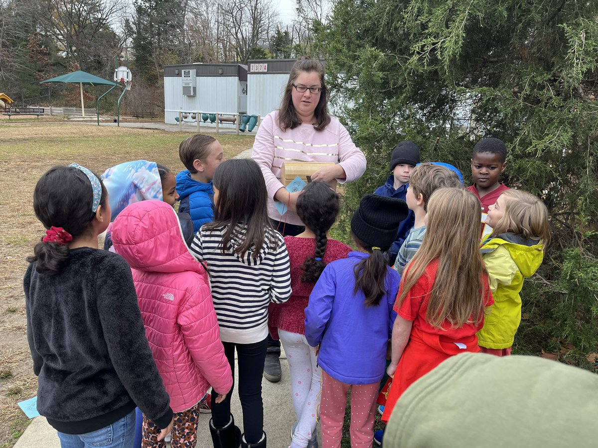 Jessica Berg (@msbergsclass) on Twitter photo Ss learned how to use a compass and practiced their new skills on a little treasure hunt! We love lessons with Ms. Amanda! 🧭💰<a href="/CampbellAPS/">Maureen Nesselrode</a> <a href="/CampbellOutside/">Amanda Lowenberger</a> Ss learned how to use a compass and practiced their new skills on a little treasure hunt! We love lessons with Ms. Amanda! 🧭💰<a href="/CampbellAPS/">Maureen Nesselrode</a> <a href="/CampbellOutside/">Amanda Lowenberger</a>