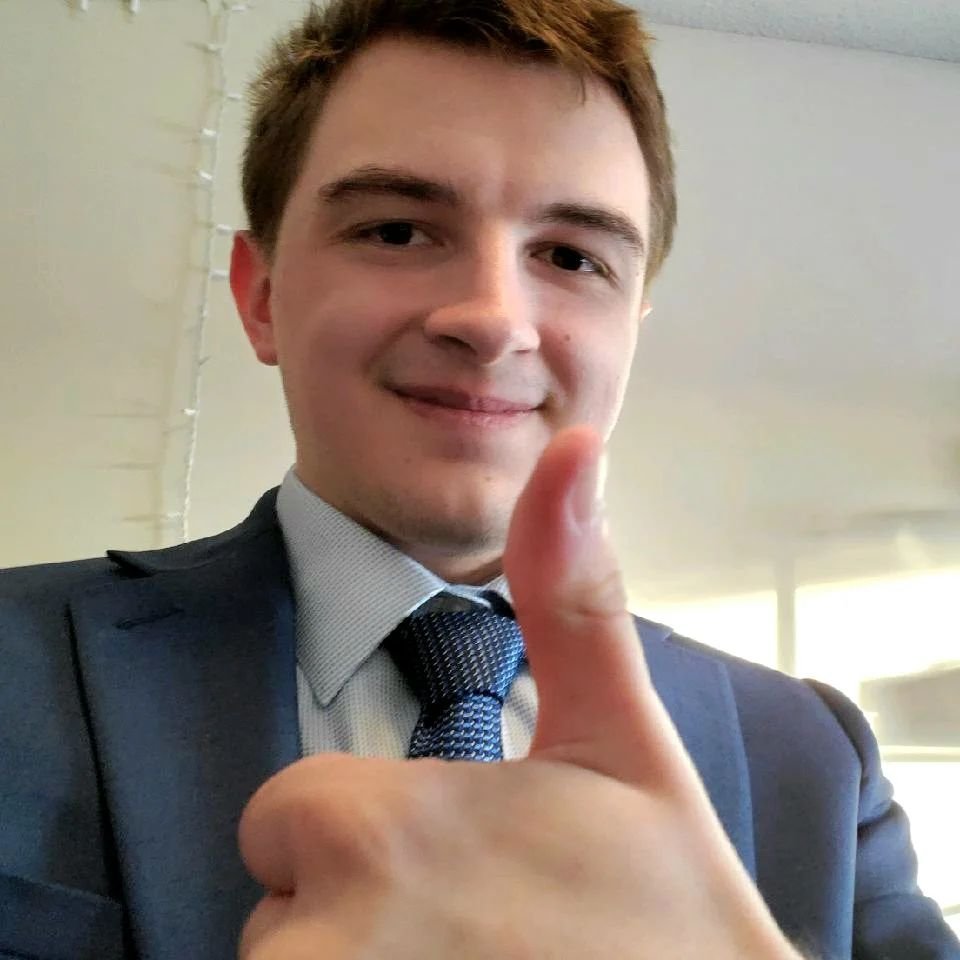 lynda_with_a_y's tweet photo. That look on your face when you get an actuarial internship at Ameriprise for summer 2023! CONGRATULATIONS, Braeden!! I couldn't be more thrilled to have you part of the Ameriprise family!! #proudmom #financeisfun #carpoolbuddy https://t.co/JzZZw3lj87