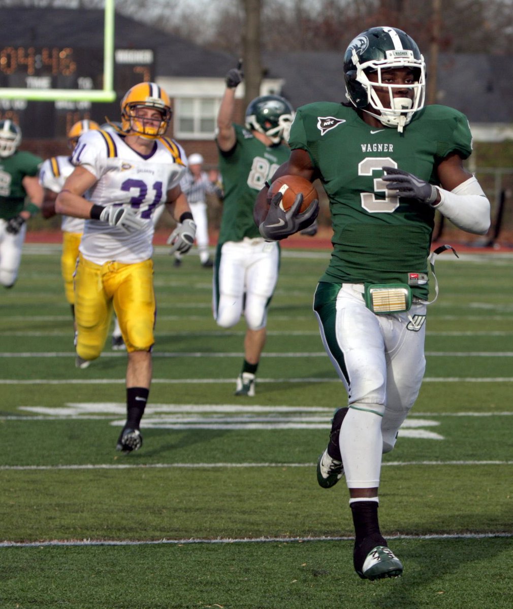 Emablewakilongo's tweet photo. #AGTG extremely blessed to have received a D1 offer from Wagner university @chselksfootball https://t.co/yJWymqCG4p