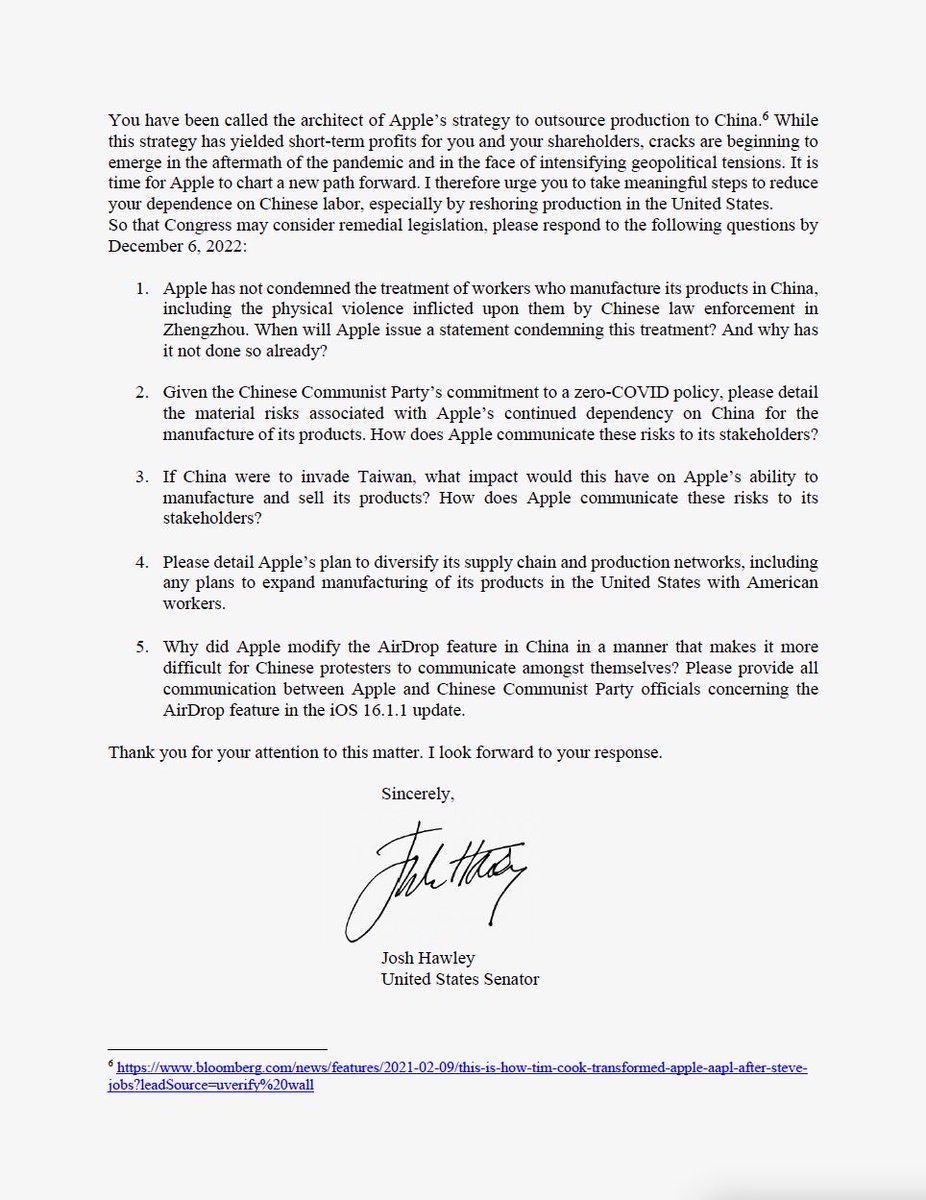 HawleyMO's tweet image. I’d like to know why ⁦@Apple⁩ continues to aid and abet the totalitarian regime in #China while campaigning against free speech at home. My letter to Tim Cook 👇