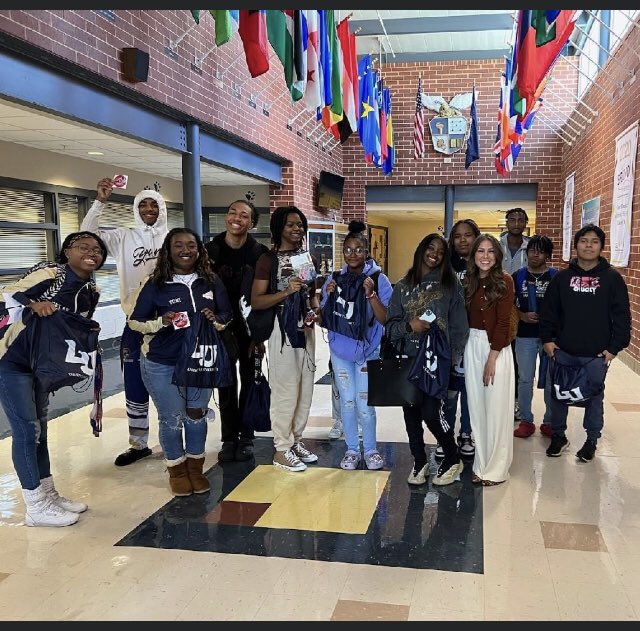Shout out to our scholars that received on-site admission and scholarship offers from Liberty University today! Congratulations!!
