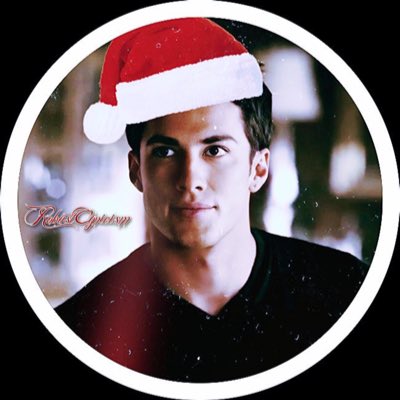 #NewProfilePic #NewLayout thanks to my beautiful girlfriend, <a href="/DecorusLamia/">𝐇𝐢𝐬 𝐕𝐚𝐦𝐩𝐢𝐫𝐞 𝐆𝐢𝐫𝐥.</a>. I love it baby.