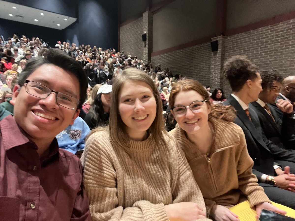 HannahHaileyPR's tweet photo. Full house at the @MsuVspss! Everyone is so excited to hear speeches from the finalists! @msuCOMDept @MSU_RCOAL @teacherJLK https://t.co/pP9rA7Qrju