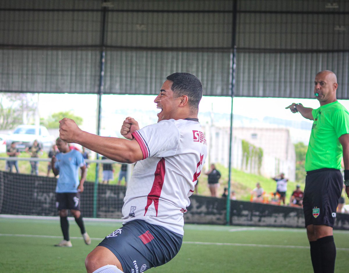 lubaaJr's tweet photo. Momento do gol. 🧠⚽️🥳 https://t.co/bWgb8924eL
