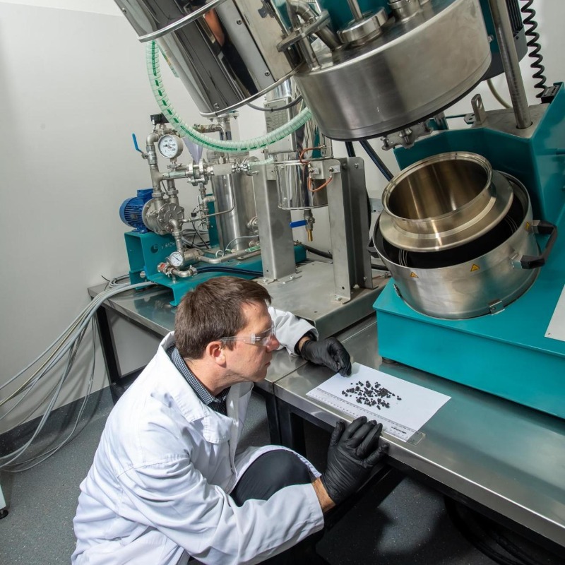 unisqaus's tweet photo. Talk about being the way of the biofuture... ♻️

Did you know we're offering real solutions to a global problem? 

@caeusq l @bkvmccabe l @FoodWasteCRC