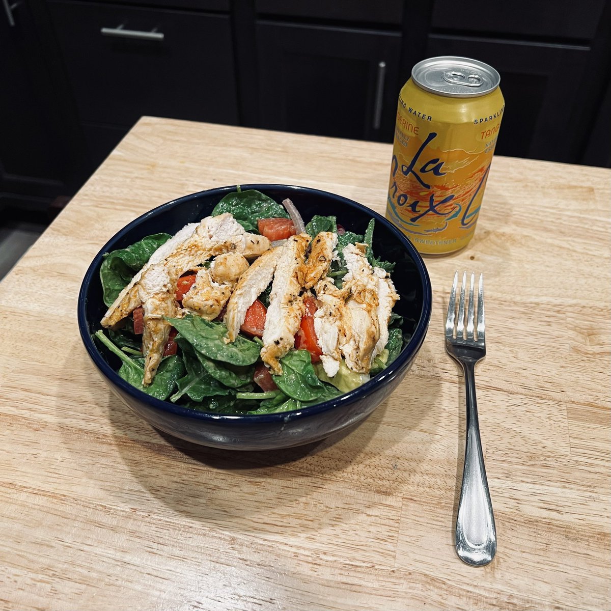 DanColon's tweet photo. After talking about it with @ShawneeMead on our HEARTBURN episode of @TheNoraPodcast, I vowed to make Nora’s salad dressing. You know, the one at the heart of the Olivia Wilde/Harry Styles/Jason Sudeikis #SaladGate drama. Anyway, it’s excellent (and SUPER simple) https://t.co/U0hl6zCHei