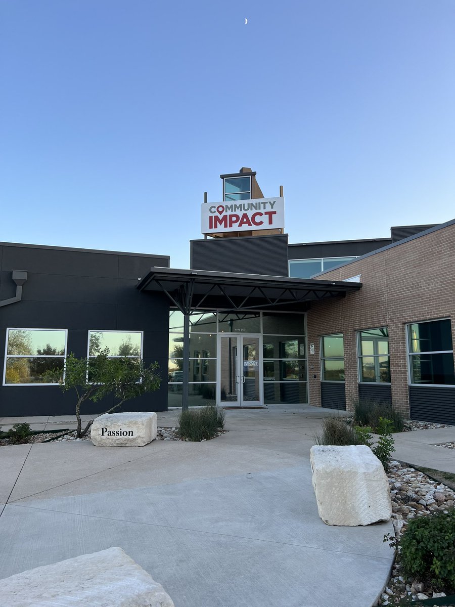 johnpgarrett's tweet photo. Here’s a new sign local journalism in Texas has a bright future.

Proud to serve millions of Texans each day with local news they trust. 

More on the story of our brand refresh:

https://t.co/hBbHY0wE4R https://t.co/fGobsbOMli