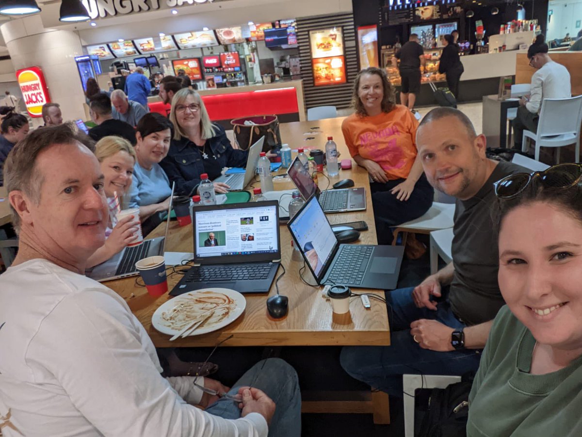 nicholas_read's tweet photo. Team #RRS π Rehydrating and refueling before heading to #Melbourne for our final event of the year! #RRSSummerSeries22 kicks off tomorrow at the @SofitelMelbourn https://t.co/S34r7pMpfY #investors #ASX https://t.co/gc5cOsxkR4