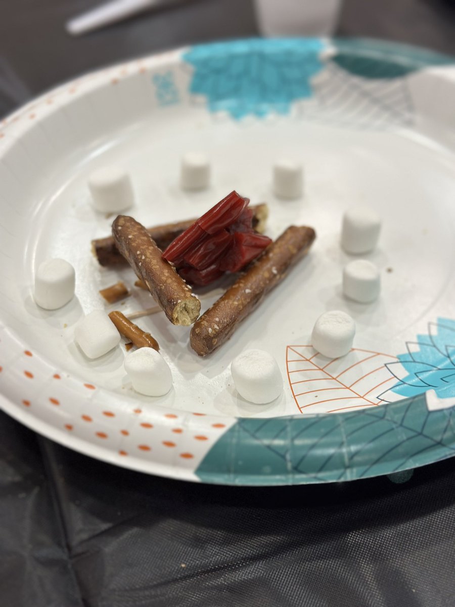 Excited to represent <a href="/APSUCoSTEM/">Austin Peay College of STEM</a> at Rossview Elementary tonight!