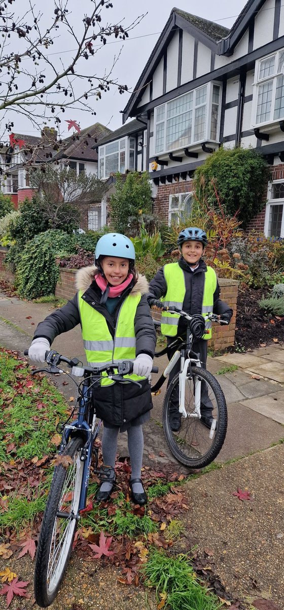 rhpkingston's tweet photo. Year 6 have really enjoyed the first two days on their 3 day #bikeability course. They have learnt so much about riding safely on the roads. Roll on the final day. #bikeability #roadsafety #EnrichedExperiences https://t.co/GgR95H6r8x