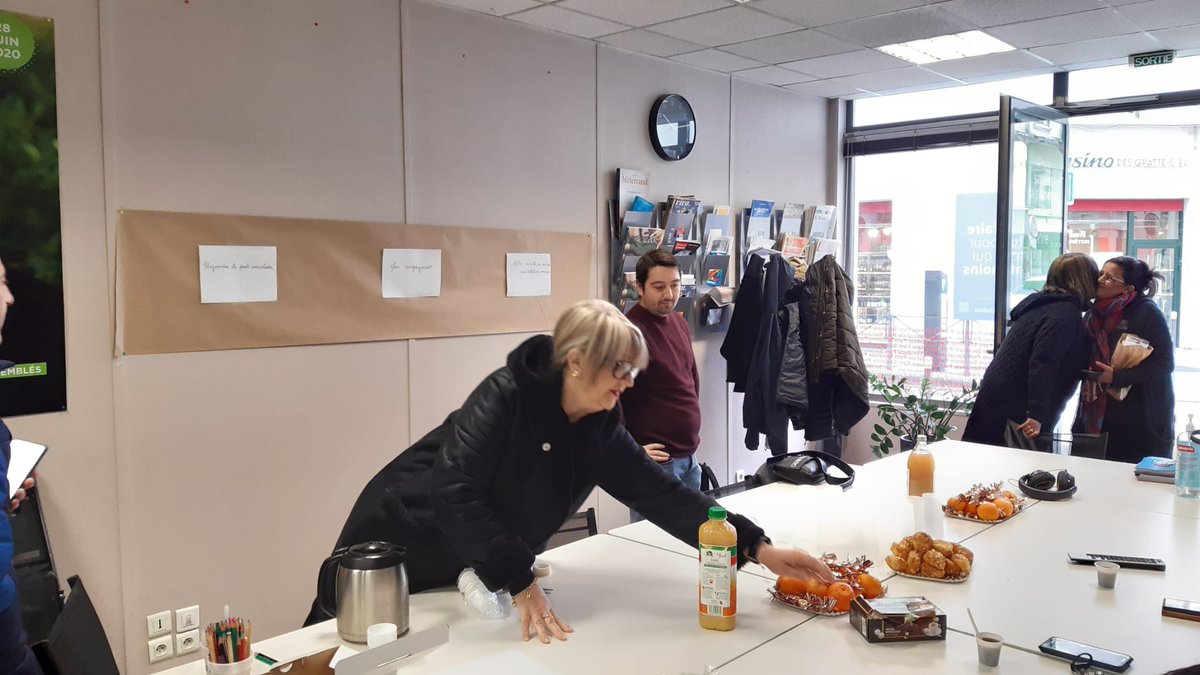 PS_Villeurbanne's tweet image. A @PS_Villeurbanne, nous accueillons de nouveaux militant.e.s pour rassembler celles et ceux qui rêvent d'un avenir à gauche. 
Accueillir vient du latin "colligere" qui signifie rassembler.
#NewPS #Accueillir