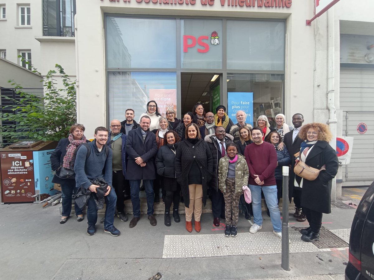 PS_Villeurbanne's tweet image. A @PS_Villeurbanne, nous accueillons de nouveaux militant.e.s pour rassembler celles et ceux qui rêvent d'un avenir à gauche. 
Accueillir vient du latin "colligere" qui signifie rassembler.
#NewPS #Accueillir