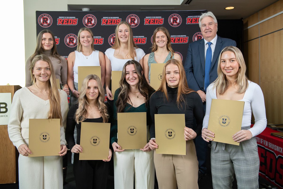 9 of our 12 UNB Reds W Soccer Academic All-Canadians for 2021-22. Missing 3 grads! 

2 in Engineering
1 in Masters of a Engineering 
1 Nurse
1 in Business
3 in Kinesiology
4 in Science