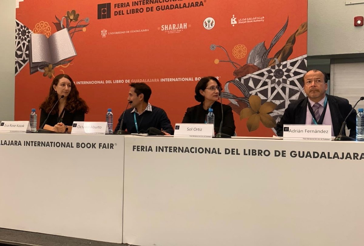 maresmexicanos's tweet photo. Y @datamares lleva la conversación del calentamiento global a la @filguadalajara con el Panel “Cambio Climático: la carrera contra el termómetro”. Te contamos los más destacado del encuentro. #filguadalajara #ciencia #cambioclimatico #RedFaro https://t.co/TbLqAuwhVQ