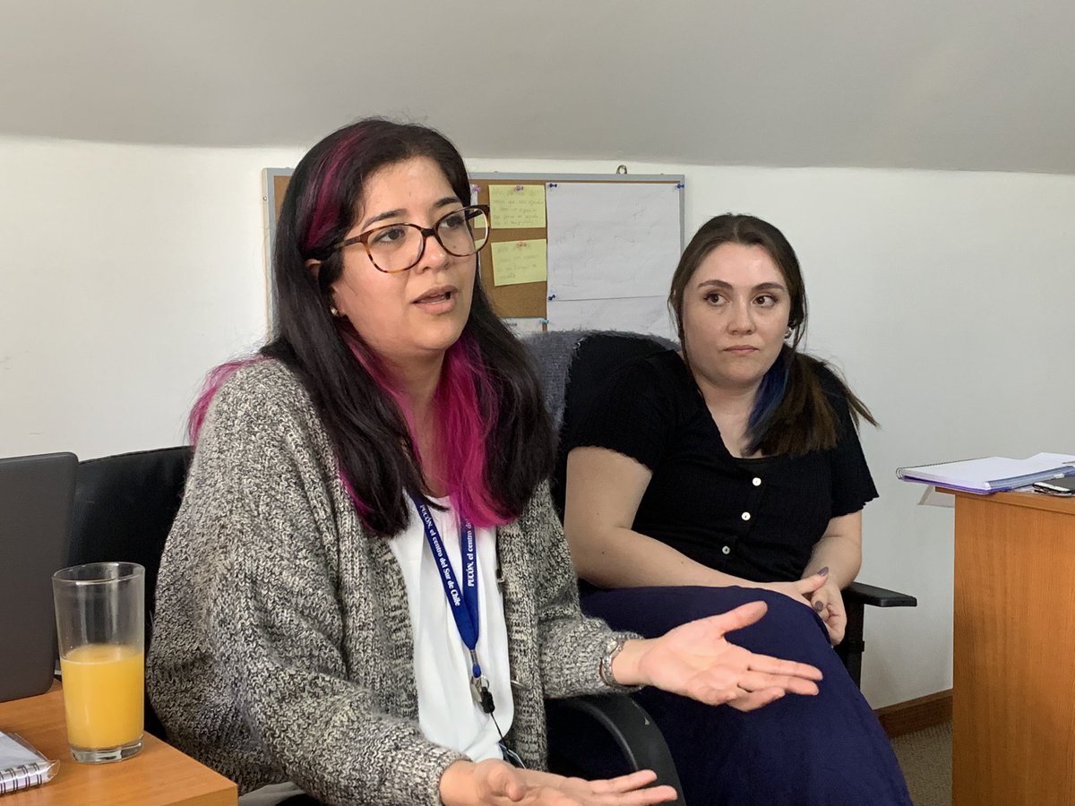 junaebaraucania's tweet photo. El director(s) de #JunaebAraucania @MarioVenegasCa, se reúne con Equipo HPV I de Pucón, para conocer al equipo que integra el Programa y las acciones que están desarrollando en los 9 establecimiento adscritos de la comuna. #JunaebEnTerreno #JunaebContigo https://t.co/P2dTvUKEBS