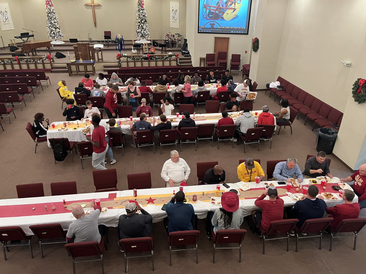 AHSPantherFB's tweet photo. Big thank you to Grace UMC and some awesome folks doing a fish fry tonight for our guys. Glad to have Coach T back with us leading in a devotional time https://t.co/V5AXBMXXE5