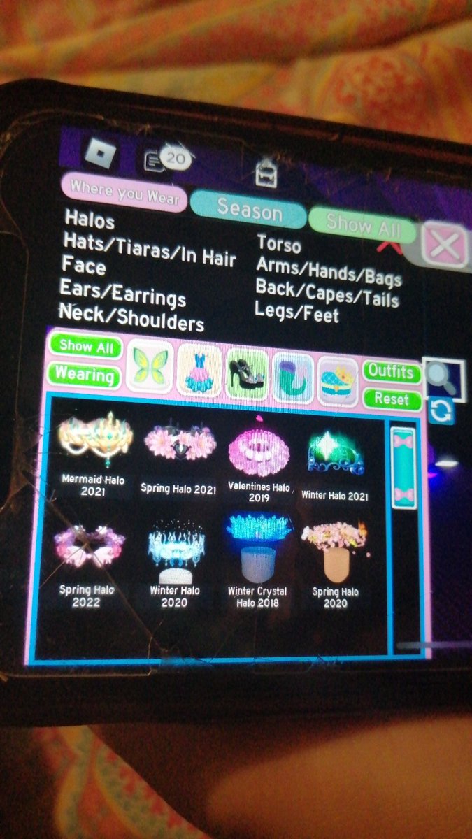 strawbl0ver's tweet photo. TRSDING THESE FOR ADOPT ME PETS DM ME ASAP #trading #royalhigh #adoptme https://t.co/9Zq0eO9AKI