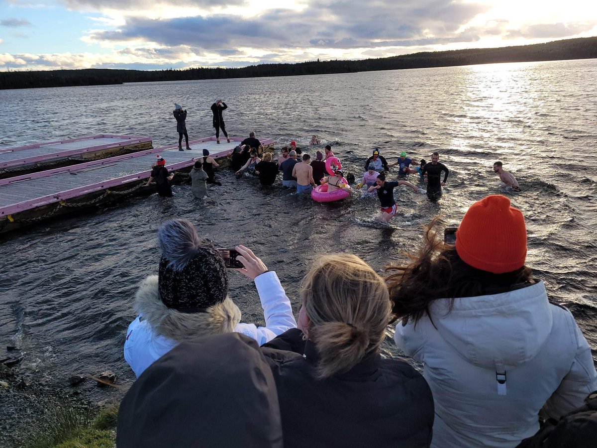 WeirErnie's tweet photo. 2nd Dip in the books. 25 Managers and TL's brave the waters of Octagon Pond on Giving Tuesday $8000 raised for #CRACharityCampaign @UnitedWayNL
Photo credit to Penny Lane https://t.co/uF9MI6NGBi