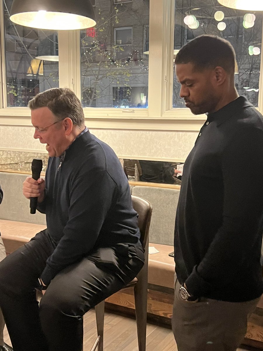 _PhillyForward's tweet image. Jeff Brown takes questions from the audience. #PhillysHadEnough #PhillyBillOfRights