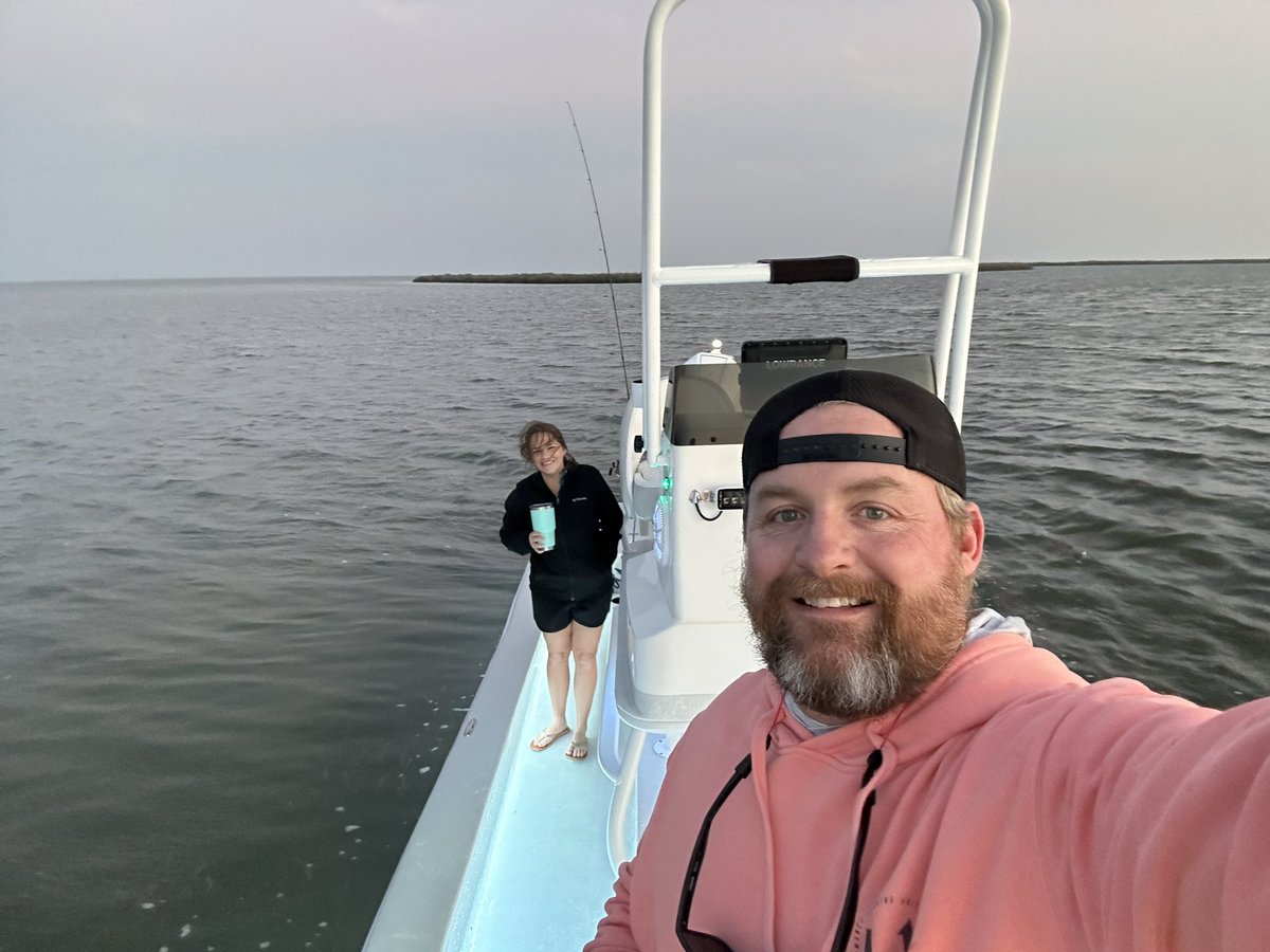 brydon_jake's tweet photo. Caught my limit in life 🤙😎🇺🇸 https://t.co/2hBFLFPTH8